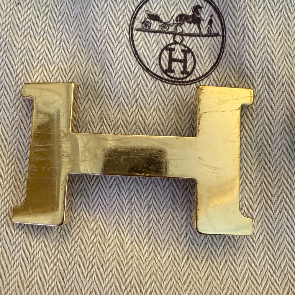 Hermès Gold Buckle and Belt (Black/Tan). Authentic purchased in Paris. 80cm.